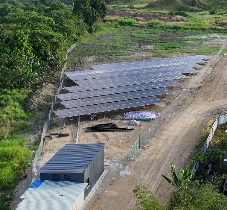 所罗门群岛玛玛拉开发区离岸微电网 项目现场